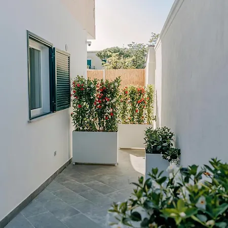 Davalos 14 Luxury Апартаменты